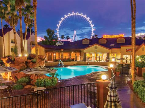Las Vegas Resort Near Convention Center | Holiday Inn Club At Desert
