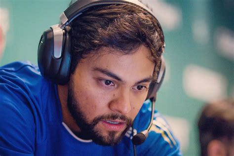 Lenda Do Cs Brasileiro Exalta Card De Jogador Do Mibr Vzone