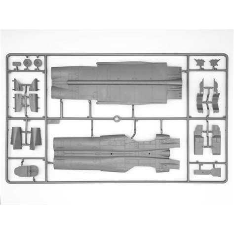 Mig Pd Soviet Interceptor Fighter Icm Me Maquette Char Promo