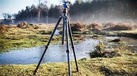 How to set up a tripod for photography - Camera Jabber