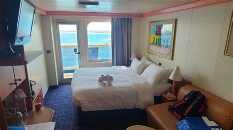 Cabin 8271 Carnival Glory Stateroom