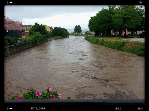 Maltempo In Veneto Torna L Incubo Alluvione Fiumi Esondati Allarme