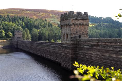 Derwent Dam Mark Wisbey Flickr