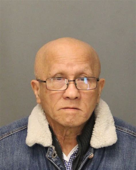 Minh Vinh Chau Sex Offender In Lowell Ma 01851