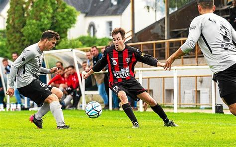 R2 Jean Baptiste Blaise Saint Thégonnec Lhomme Aux Trois Poumons Foot Amateur Bretagne