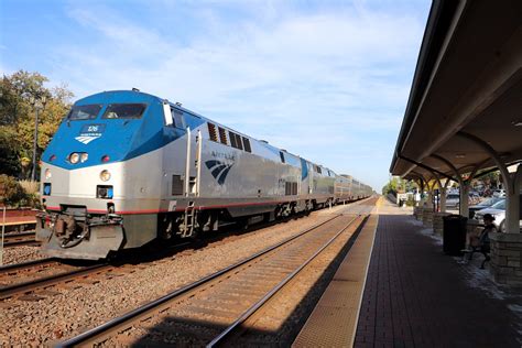 The Westbound Zephyr Amtrak 126 Leads A Late Amtrak Train Flickr