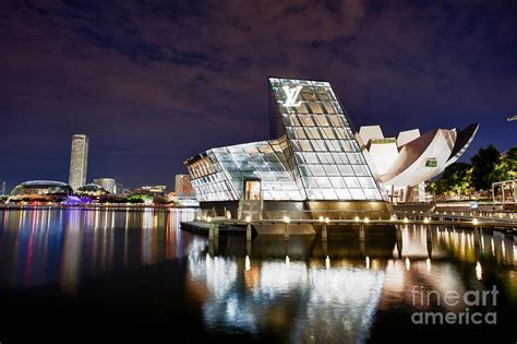 Louis Vuitton Singapore Marina Bay Architecture Iucn Water