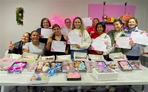 Curso de chocolatería en Bogotá Cursos de decoración y manualidades