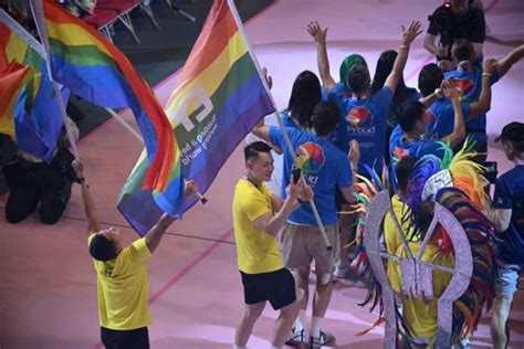 Hong Kong Adia Jogos Gays De 2022 Por Restrições De Viagem Da Covid 19