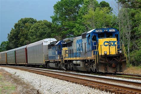 Diesel Train Free Stock Photo - Public Domain Pictures