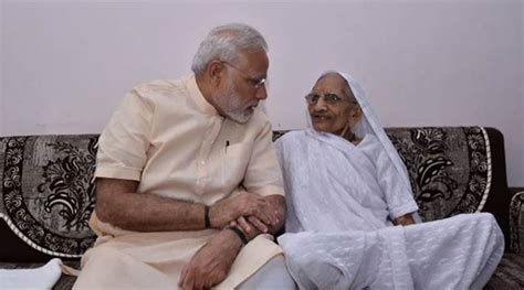 Pm Narendra Modi Meets His Mother In Gujarat India News The Indian