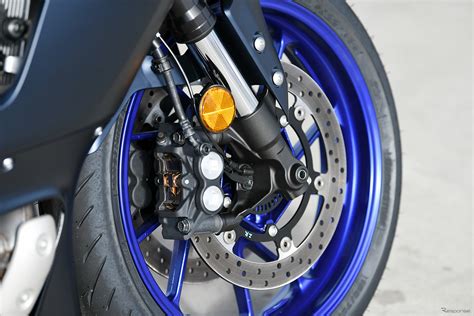 【ヤマハ Yzf R7 試乗】濃密なスポーツライディングを思えば、999万円はバーゲン価格佐川健太郎 1枚目の写真・画像 レスポンス（responsejp）