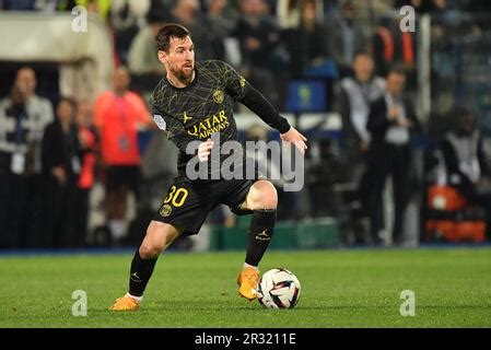 Auxerre France 21st mai 2023 Kylian Mbappe réagit lors du match de