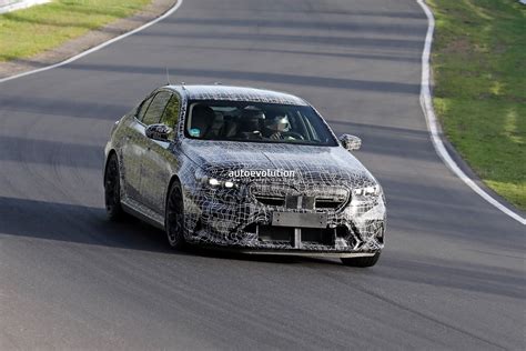 2024 BMW M5 Rumored With More Than 700 HP Autoevolution