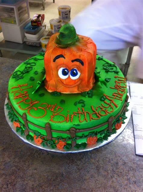 Spookley the Square Pumpkin Cake