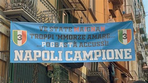 Scudetto A Napoli Dopo La Festa Il Via Alla Rimozione Degli Striscioni