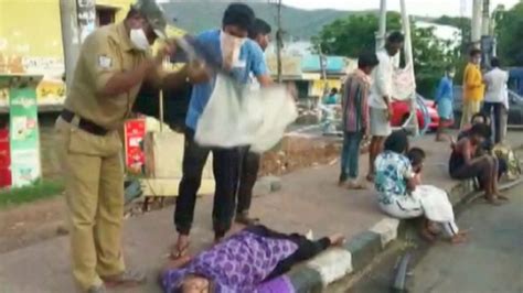 India At Least 11 Dead And 1000 Taken Ill After Gas Leak In Andhra