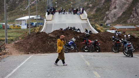 Bebé Muere A Causa De Los Bloqueos De Las Carreteras En Las Protestas De Perú Semana