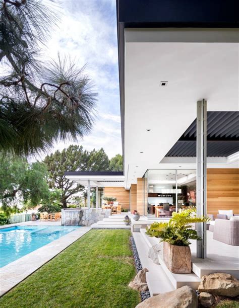 18 Spectacular Modern Patio Designs To Enjoy The Outdoors