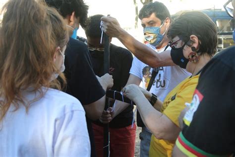 SEDUFSM Ato da Negritude de Santa Maria ocupa a praça no 20 de novembro