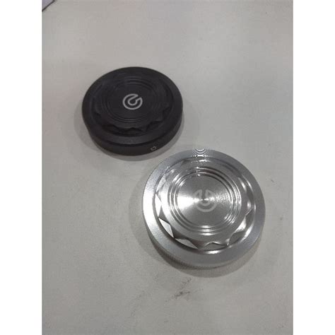 UNIVERSAL FUEL TANK CAP BREMBO PENUTUP TANGKI MINYAK PETROL ALLOY