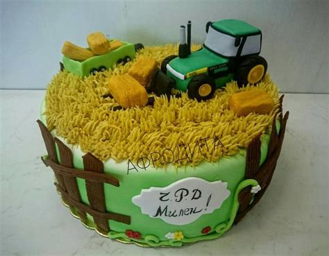 John Deere Cake Decorated Cake By Borislavahristova Cakesdecor