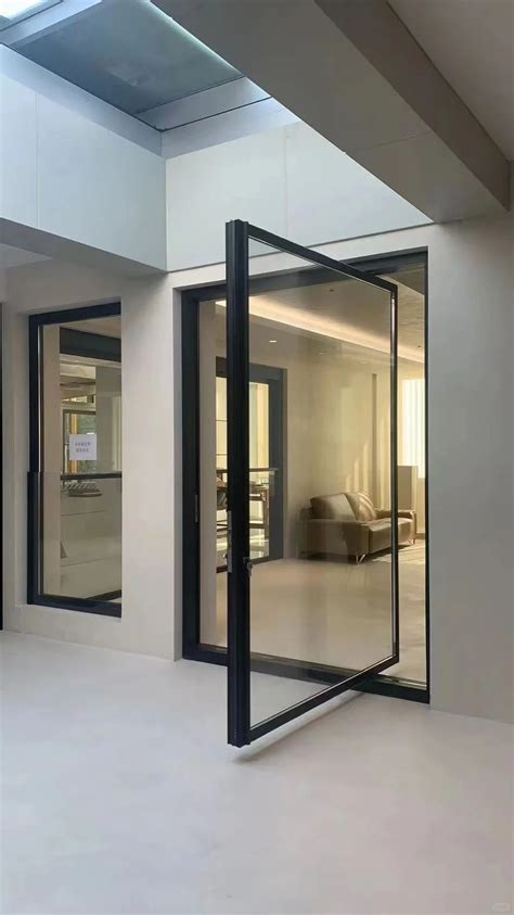 Sixinalu Luxury Design Pivot Door Stainless Steel Entrance Door