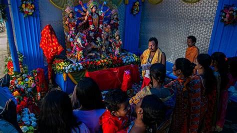 Durga Puja 2022 Date Shubh Muhurat History And Significance Firstpost