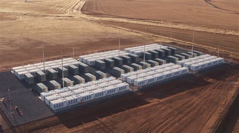 Teslas Giant Australia Battery Is About To Get A Huge Boost Inverse