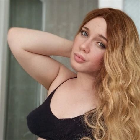 Unforgettable Moment From Anal Play With Dildo Shemale Ladyboy Porn