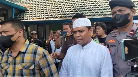 Gus Nur Divonis Tahun Penjara Atas Tuduhan Ijazah Palsu Jokowi Kuasa