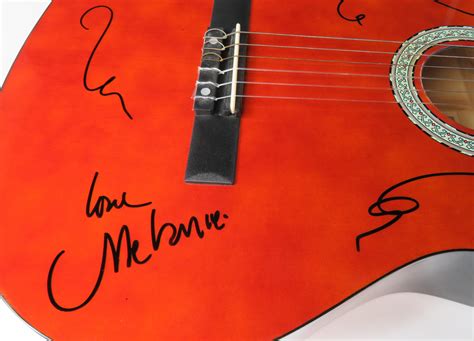 Charitybuzz: Melanie, Performer at Woodstock 1969, Signed Acoustic Guitar