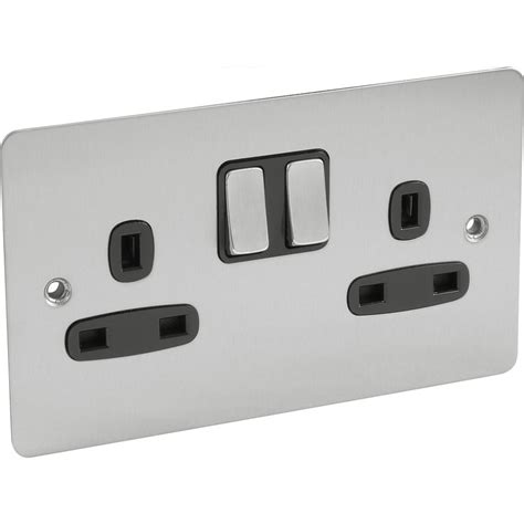 Flat Plate Satin Chrome 13a Switched Socket 2 Gang Sp