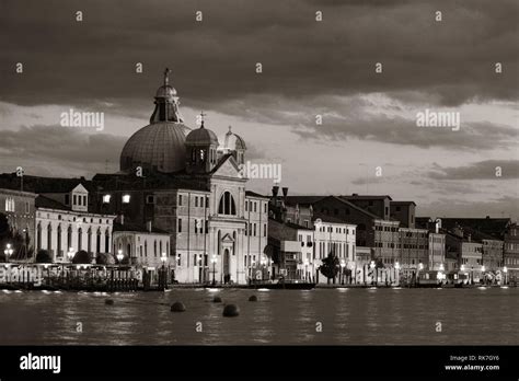 Venice skyline at night with historical architectures in Italy Stock ...