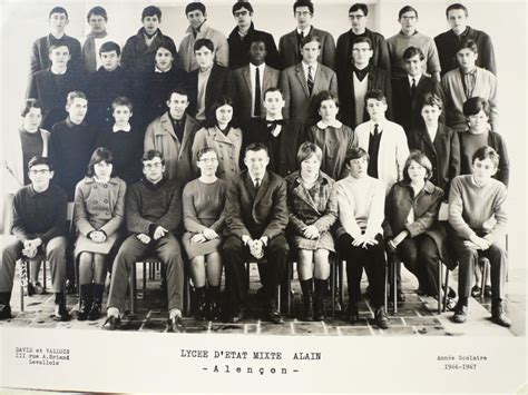 Photo De Classe Terminale Sciences Expérimentales De 1966 Lycée Alain