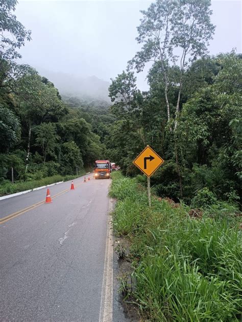 Motorista De 60 Anos Morre Após Acidente Entre Carro E Caminhão Na Br