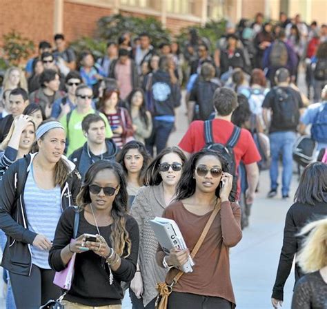 Despite record applications in CSU, Long Beach campus expecting minimal ...