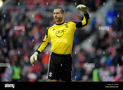 KELVIN DAVIS SOUTHAMPTON FC SOUTHAMPTON FC STADIUM OF LIGHT SUNDERLAND ENGLAND 15 February 2014 ...