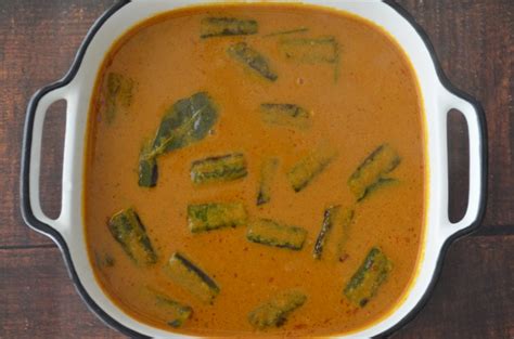 Vendakkai Puli Kuzhambu Okra In Tamarind Gravy Video Shades Of