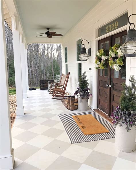 We Just Adore Spring Porch Decor 🌷😍 Check Out 👉thorncoveabode