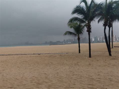 Fortaleza Amanhece Sob Forte Chuva Precipita Es Devem Ocorrer Em Todo