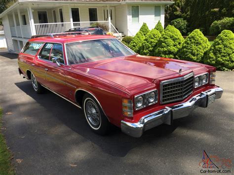 1975 Ford Ltd Station Wagon Deluxe