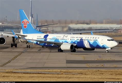 B 6068 China Southern Airlines Boeing 737 81B WL Photo By Yiran ID