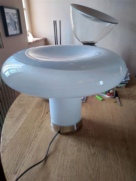 Lesbo Table Lamp by Angelo Mangiarotti from Artemide For Sale at 1stDibs