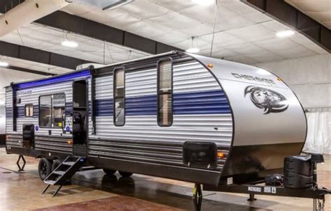 15 Best Travel Trailers For Half-Ton Trucks