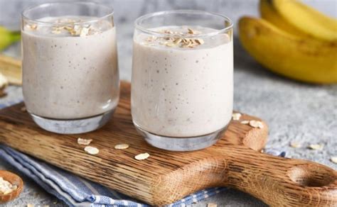 Lo que le pasará a tu cuerpo si tomas batido de plátano y granola