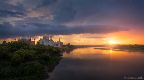 Image of Taj Mahal Yamuna River View | 1018855