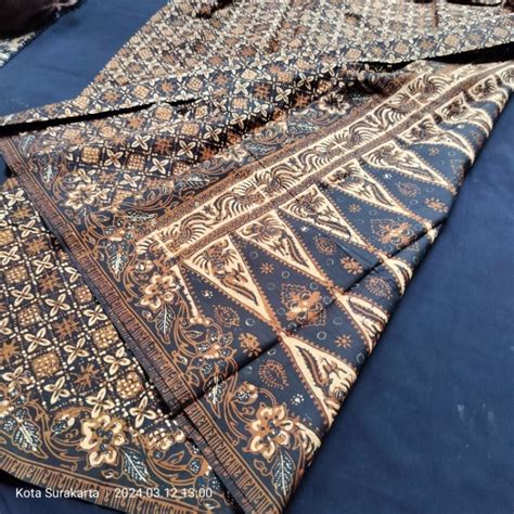 Jual Lar Gurda Sarung Batik Tradisional Eksklusif Shopee Indonesia