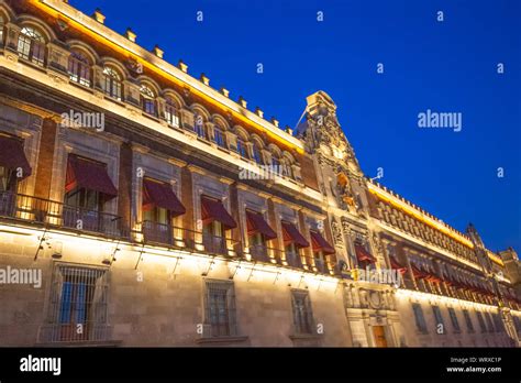 Zocalo Tourismus Stockfotos Und Bilder Kaufen Alamy