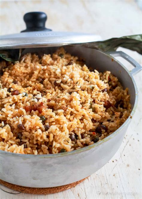 Arroz Con Gandules Puertorriqueno